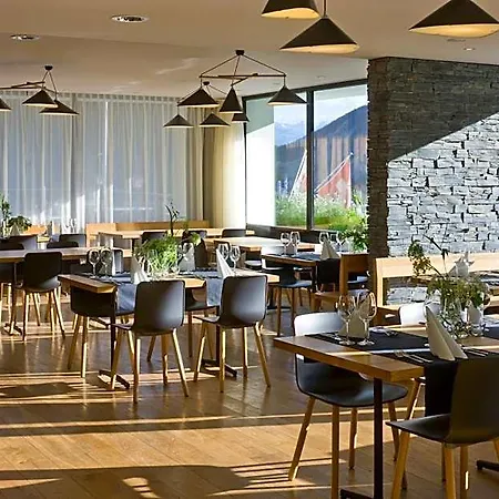 Restaurant Flaschen * Leukerbad